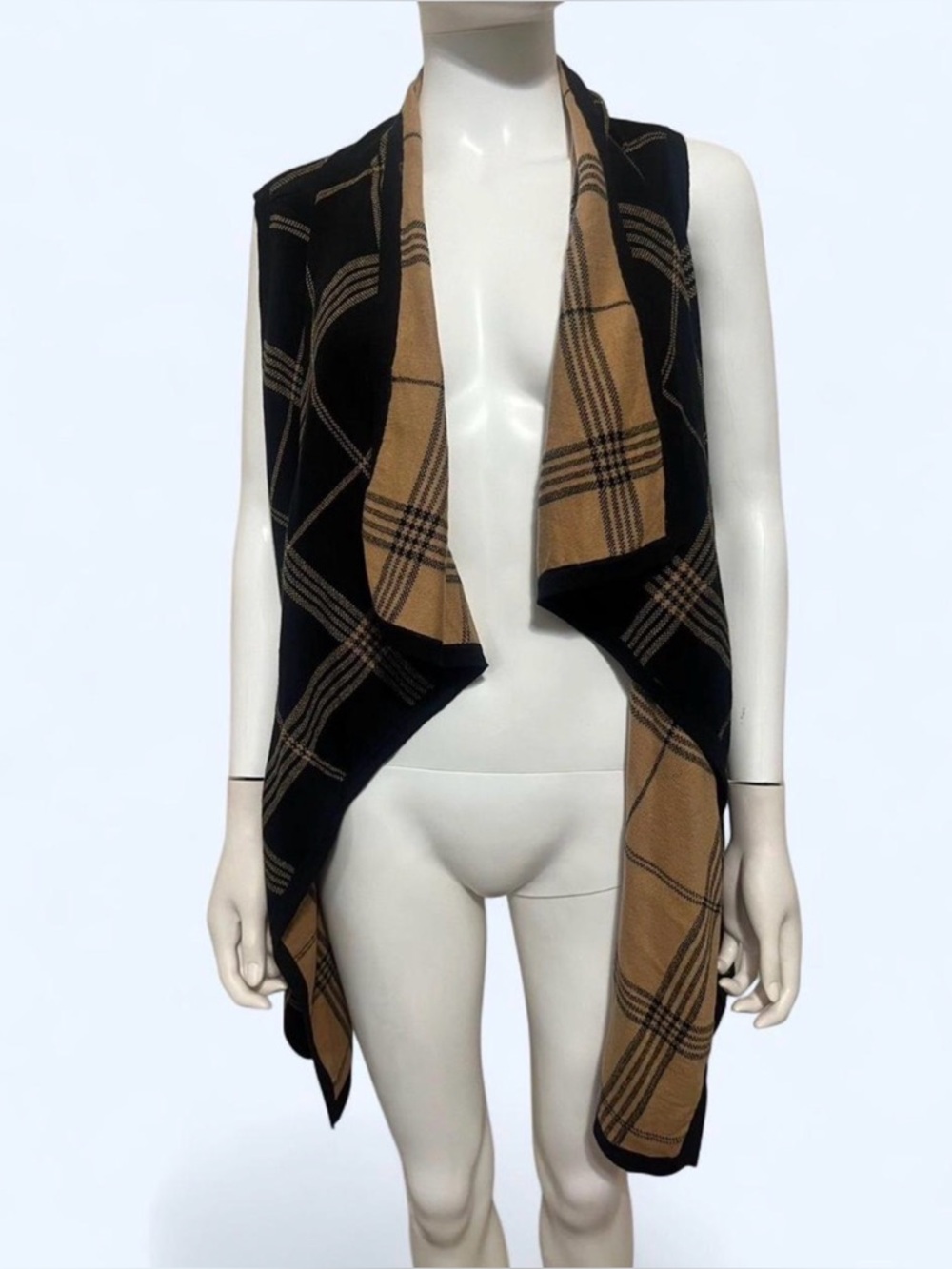 August Silk sweater vest